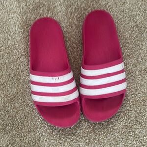 Adidas Kids size 4 pink slides